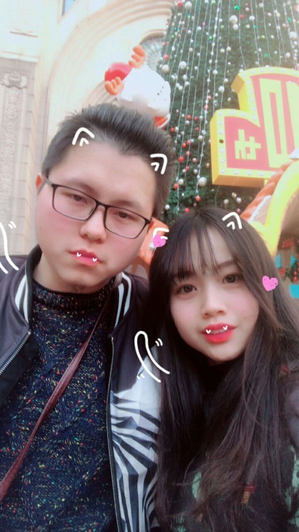 有一个很丑的男朋友是什么感觉?你当初为何选择他?