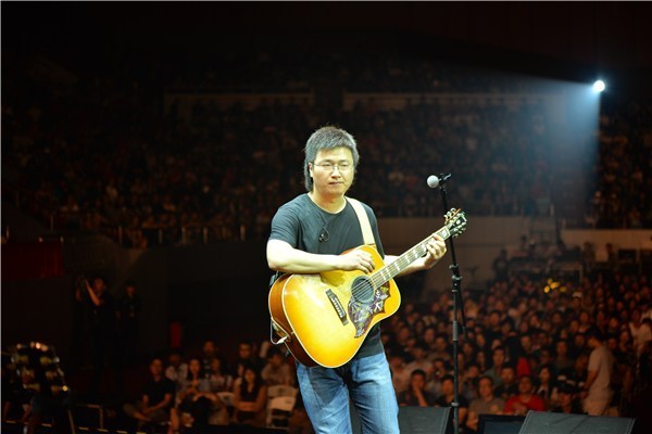 李志的歌应该怎么解读是民谣还是摇滚在中国的摇滚史该处于什么样的