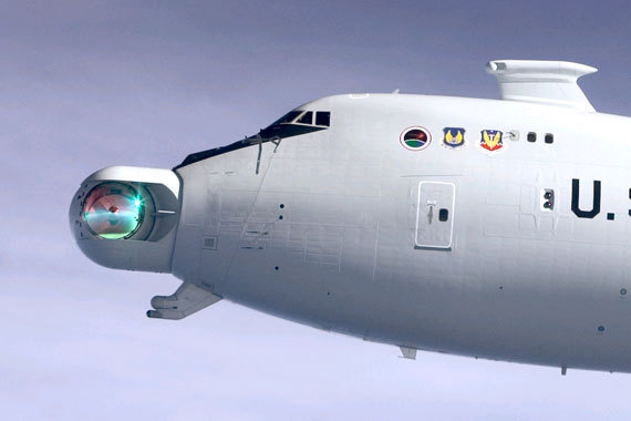 最大速度与m1a2发射的apfsds初速差不多,但金属侵彻体的质量是m829a3