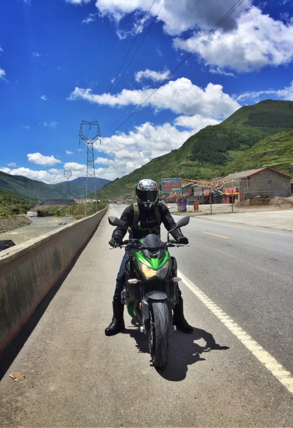 有一个骑摩托车的男朋友是一种怎样的体验