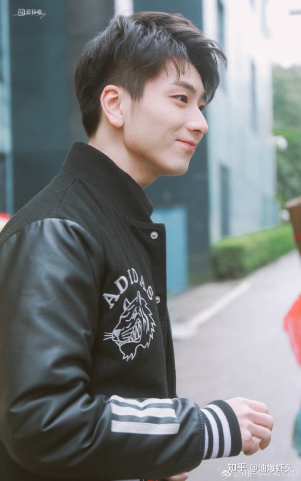 如何评价声入人心蔡程昱