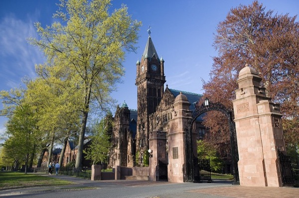 就读于曼荷莲女子学院mountholyokecollege是怎样的体验