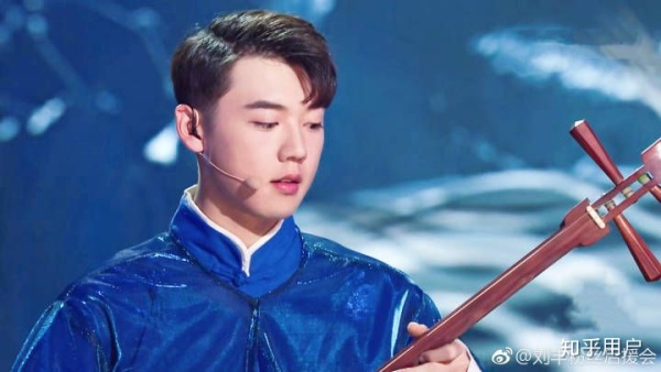 如何评价国风美少年选手刘丰