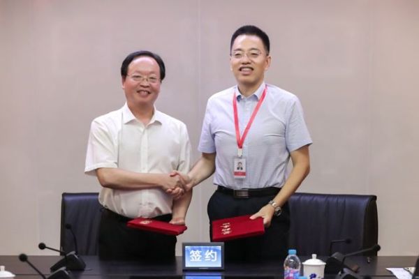 如何評價杭州電子科技大學朱澤飛校長