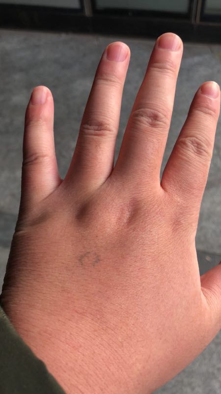 有一个很丑的男朋友是什么感觉?你当初为何选择他?