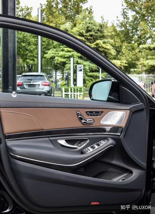 都说奔驰豪华优雅到底指的是什么体现在哪些方面